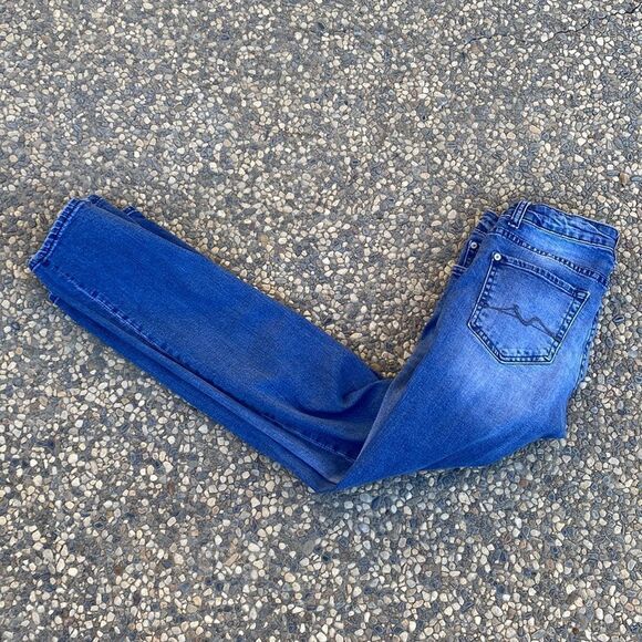 7 for all man kind standard fit light blue jeans - Picture 5 of 6